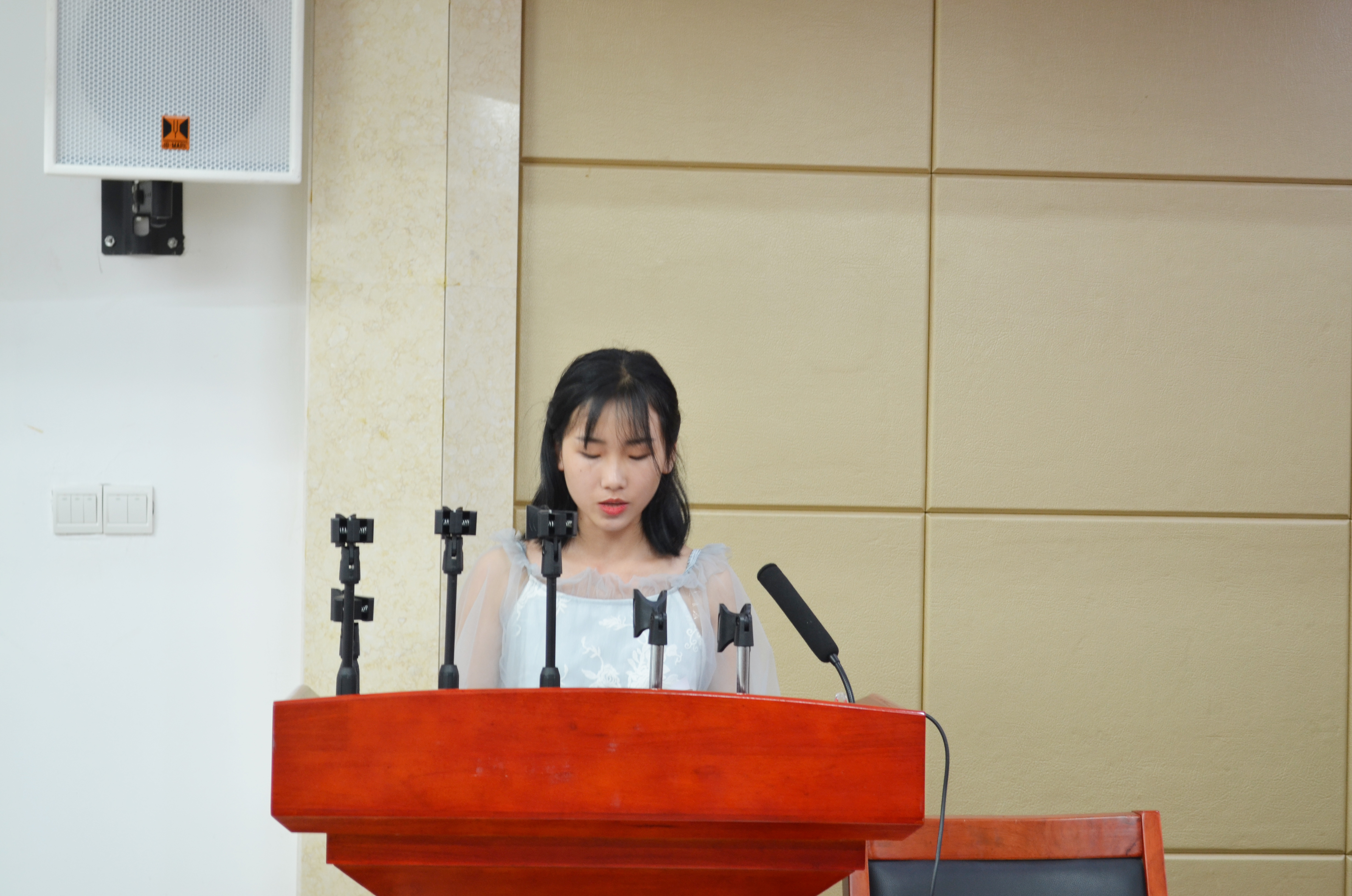 a94ff36af9664183bcfba15c675f818e.jpg a94ff36af9664183bcfba15c675f818e.jpg