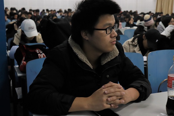 8c1f925c1c8541709acbea58dbacf414.jpg