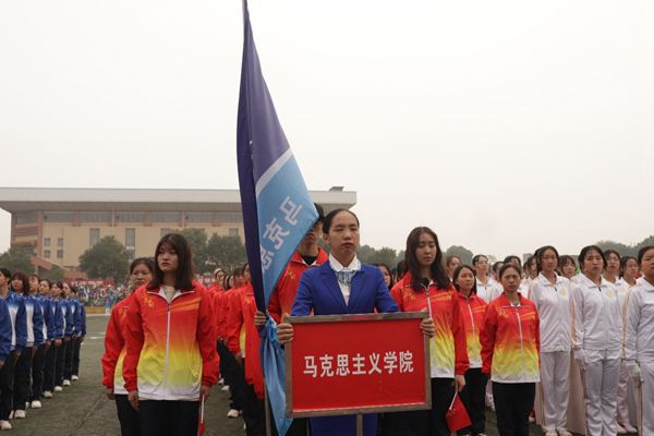 4ca54b1d6e0b4a33a8558e1f097cb44a.jpg