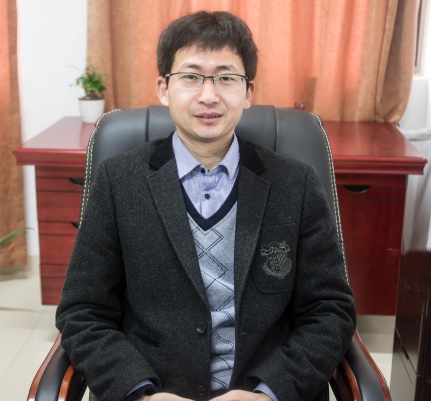 ea538cbe8d6e47869d58921655066d32.jpg 凌应生.jpg