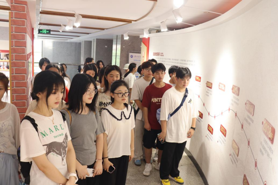 8a9aecce5082450ca2b7f46116078f04.png 8a9aecce5082450ca2b7f46116078f04.png